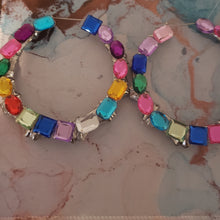 Load image into Gallery viewer, &quot;Dare to be Different&quot; earrings
