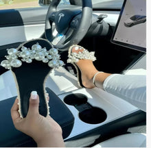 Load image into Gallery viewer, &quot;DIAMONDS AND PEARLS&quot;SANDALS
