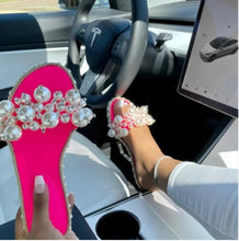 Load image into Gallery viewer, &quot;DIAMONDS AND PEARLS&quot;SANDALS
