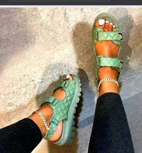 Load image into Gallery viewer, &quot;Stackables&quot; Sandals
