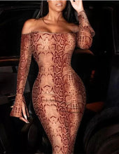 Load image into Gallery viewer, &quot;Curvaceous&quot; Dress
