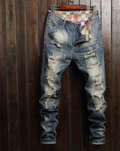 Load image into Gallery viewer, Distressed Denim Jeans
